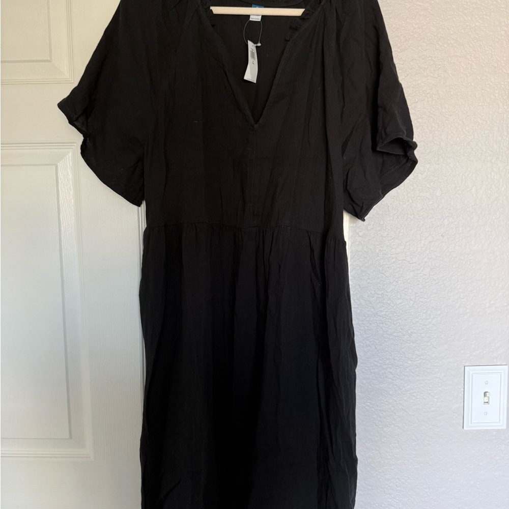 Old Navy Black Midi Dress